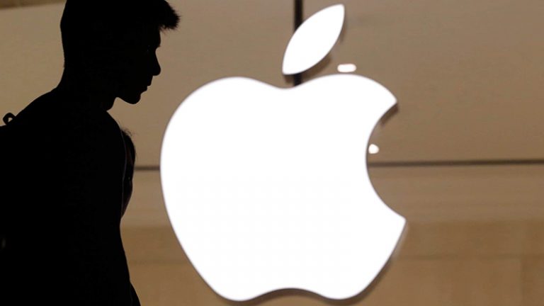 2the-student-hacked-the-servers-of-the-apple-and-downloaded-90-gb-of-data