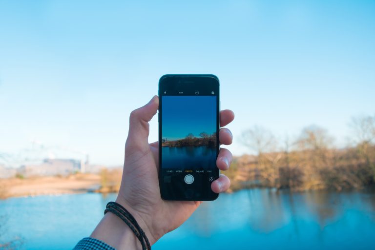 1568876390-adam-birkett-205346-unsplash