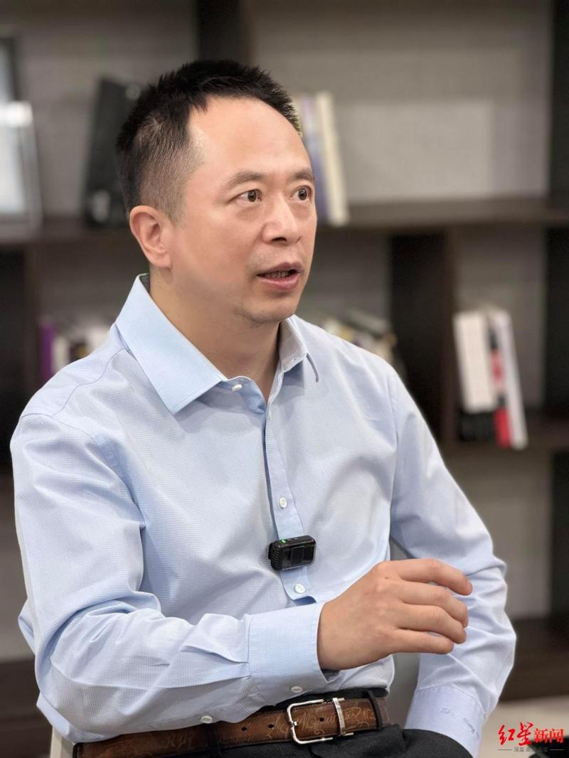 周鸿祎：“黑客智能体”兴起，安全行业要加快推行用AI治理AI